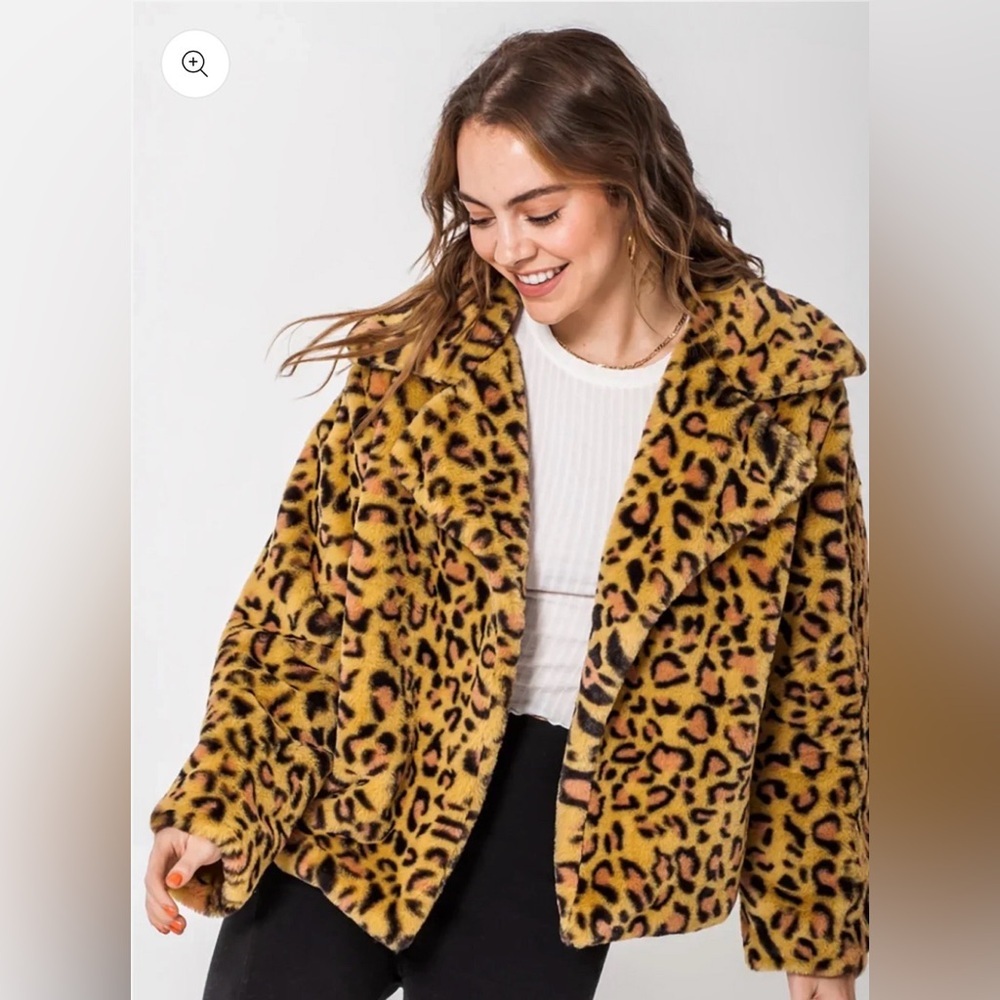 Leopard Print Sherpa Teddy Bear Cozy Oversized Fashion Bomber Jacket